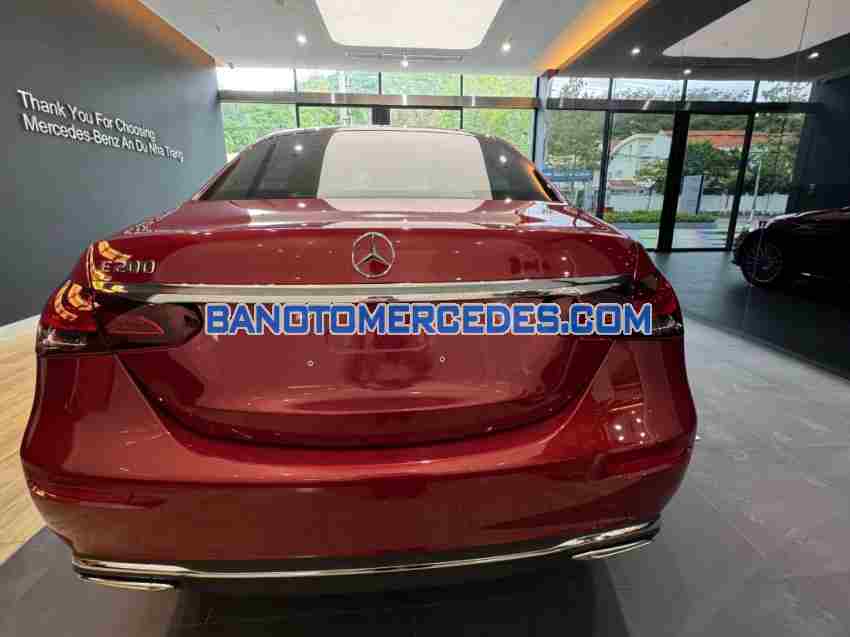 Mercedes Benz E class E200 Exclusive 2023 - Đẹp lung linh