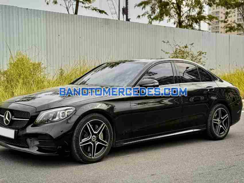 Cần bán xe Mercedes Benz C class C300 AMG đời 2019