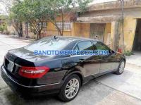 Cần bán gấp Mercedes Benz E class E300 năm 2010 giá cực tốt