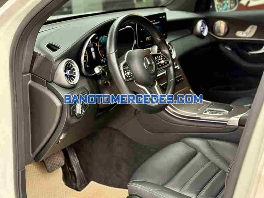 Bán xe Mercedes Benz GLC 200 4Matic đời 2021 - Giá tốt