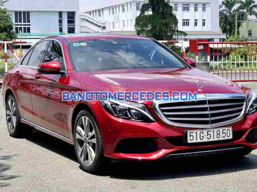 Cần bán Mercedes Benz C class C250 Exclusive 2017 xe đẹp