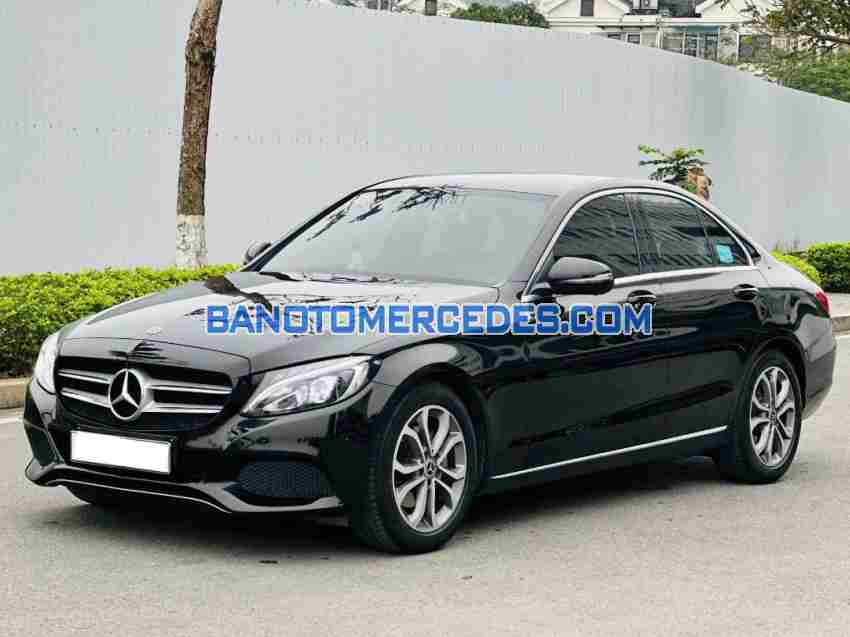 Cần bán Mercedes Benz C class C200 Máy xăng 2018 màu Đen