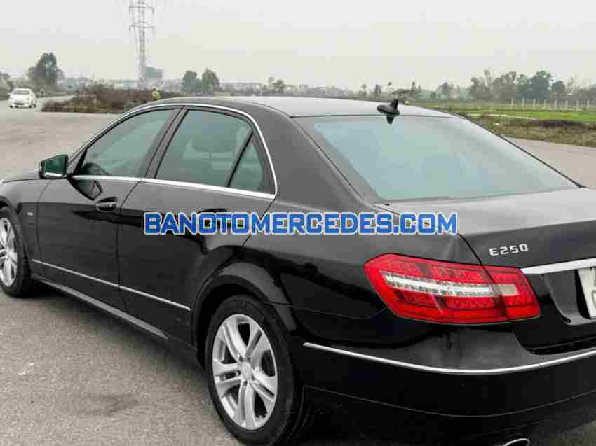 Cần bán nhanh Mercedes Benz E class E250 2011 cực đẹp