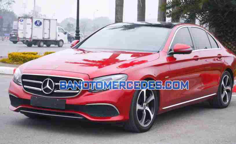 Cần bán xe Mercedes Benz E class E200 Sport 2019, xe đẹp