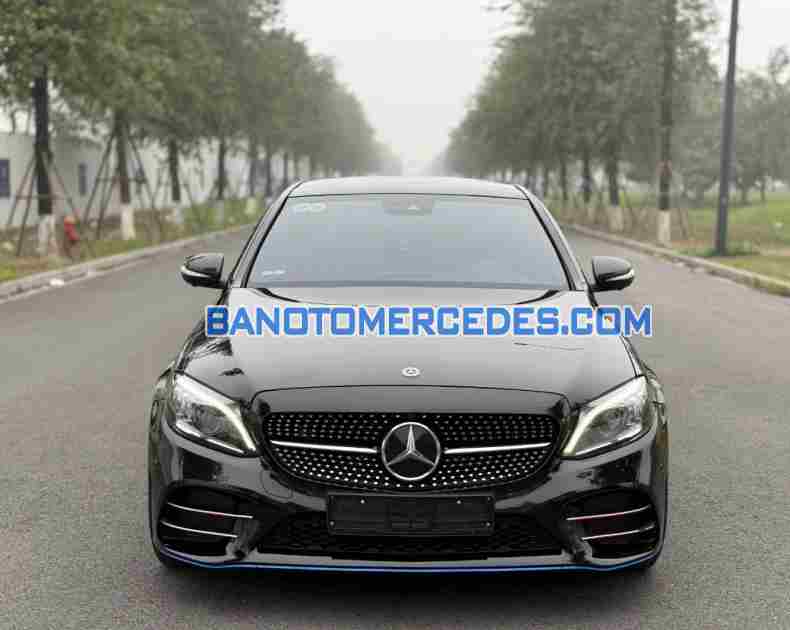 Cần bán gấp Mercedes Benz C class C300 AMG năm 2020 giá cực tốt