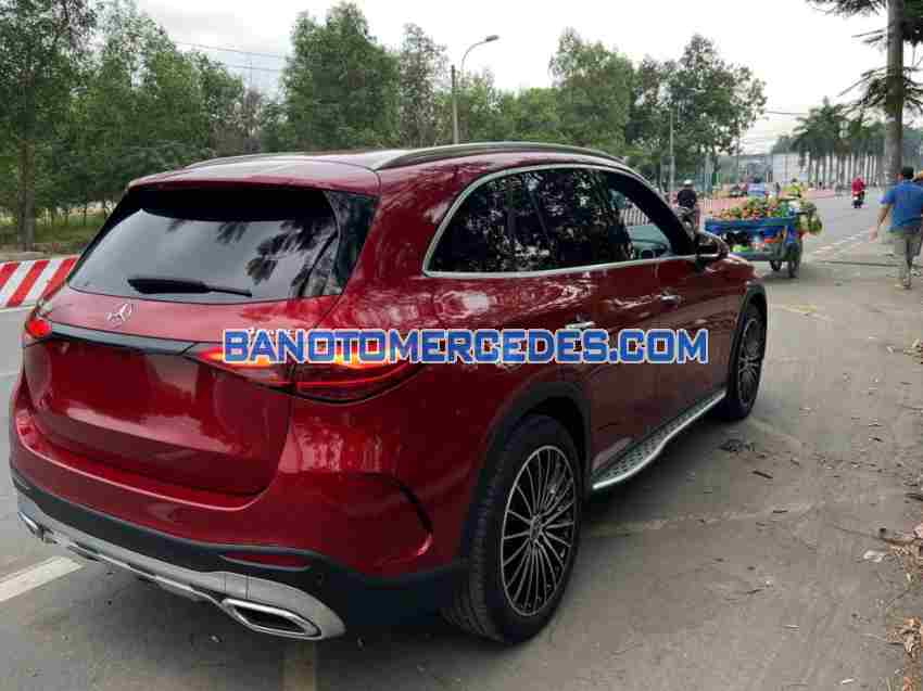 Cần bán Mercedes Benz GLC 300 4Matic Máy xăng 2023 màu Đỏ