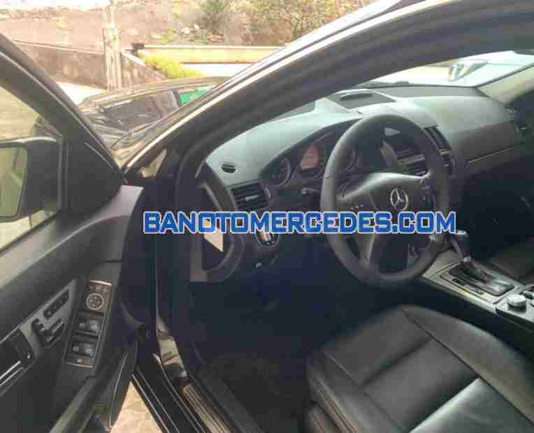 Cần bán nhanh Mercedes Benz C class C300 2010 cực đẹp