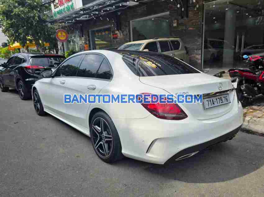 Cần bán nhanh Mercedes Benz C class C300 AMG 2020 cực đẹp