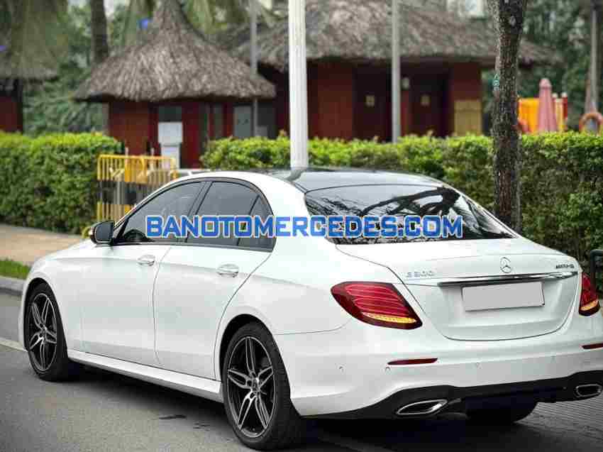 Cần bán Mercedes Benz E class E300 AMG Máy xăng 2020 màu Trắng
