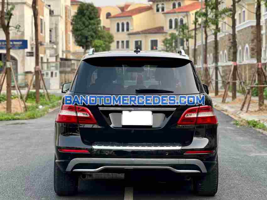 Cần bán xe Mercedes Benz ML Class ML350d BlueTEC 4Matic đời 2012