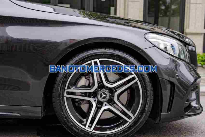 Cần bán gấp Mercedes Benz C class C300 AMG 2021 - Xe đẹp - Giá tốt