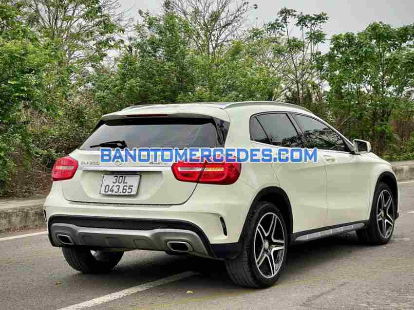 Bán Mercedes Benz GLA class GLA 250 4Matic đời 2015 xe đẹp - giá tốt
