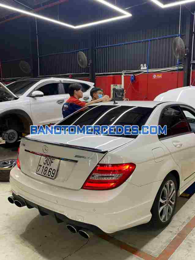 Mercedes Benz C class C250 model 2012 xe chuẩn hết ý