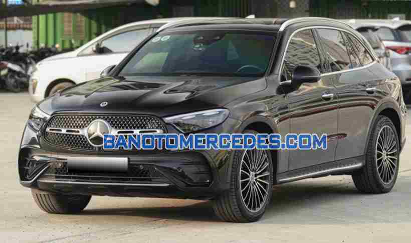Bán Mercedes Benz GLC 300 4Matic, màu Đen, Máy xăng, 2023