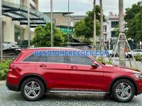 Cần bán gấp Mercedes Benz GLC 200 đời 2021, màu Đỏ