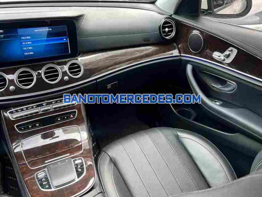 Cần bán Mercedes Benz E class E200 Exclusive Máy xăng 2021 màu Trắng