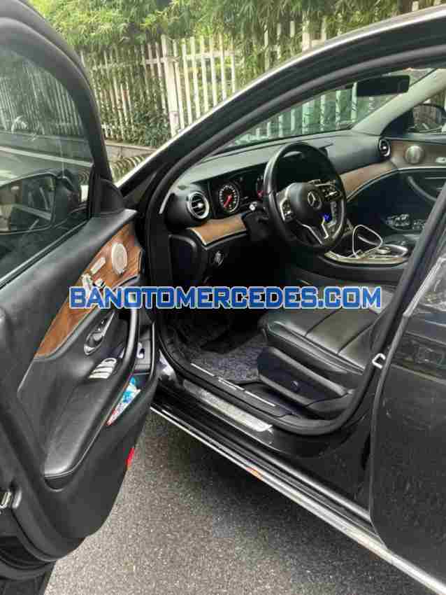 Bán Mercedes Benz E class E200 2018 - Đen