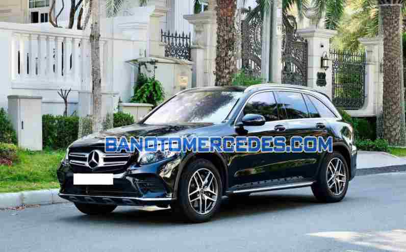 Bán Mercedes Benz GLC 300 4Matic, màu Đen, Máy xăng, 2018