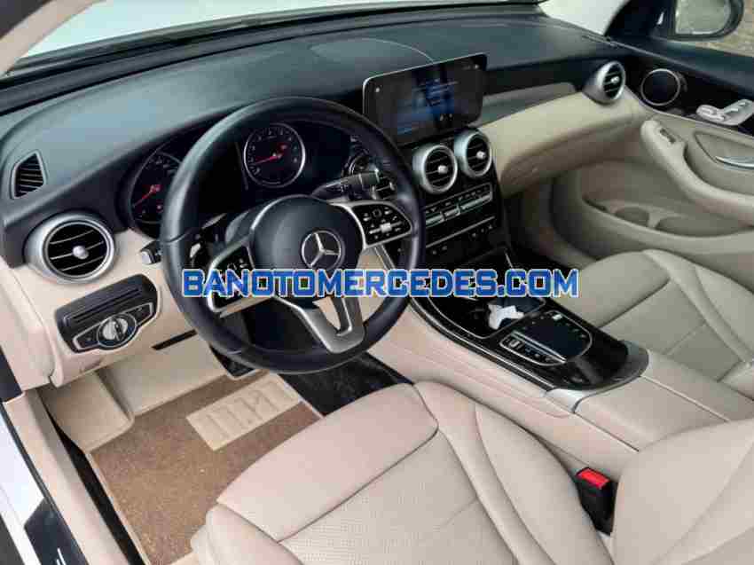 Cần bán Mercedes Benz GLC 200 2021, xe đẹp giá rẻ bất ngờ