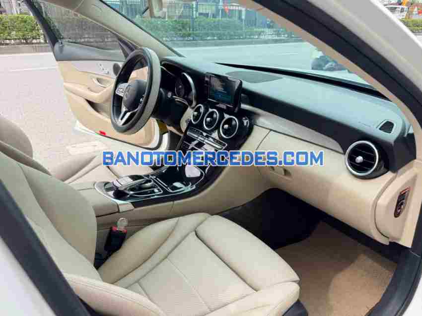 Mercedes Benz C class C180 2020, xe đẹp, hết ý