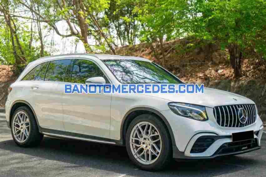 Bán xe Mercedes Benz GLC 200 sx 2018 - giá rẻ