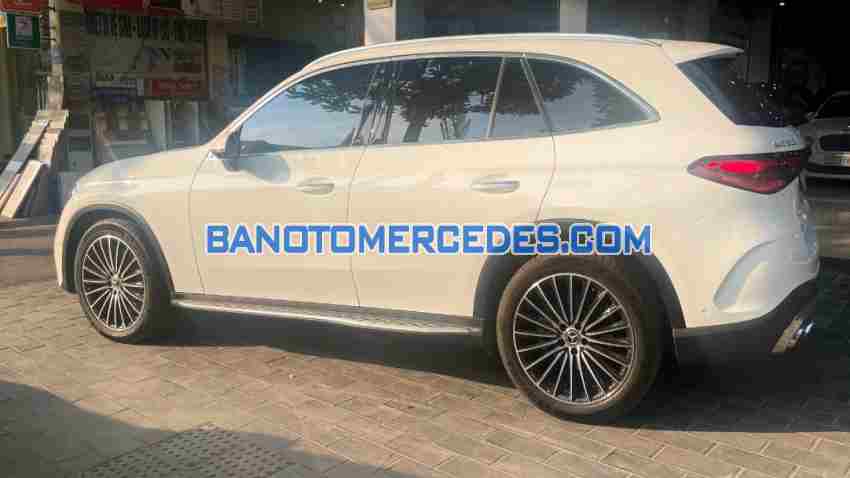 Mercedes Benz GLC 300 4Matic 2023, xe đẹp, hết ý