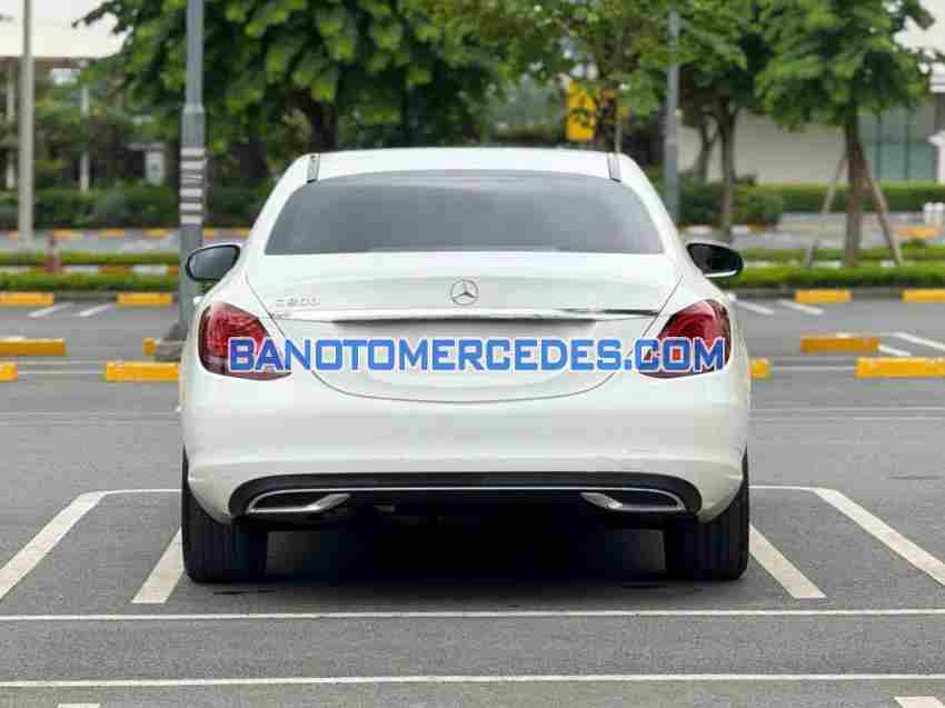 Cần bán xe Mercedes Benz C class C200 Exclusive năm 2019 màu Trắng cực đẹp