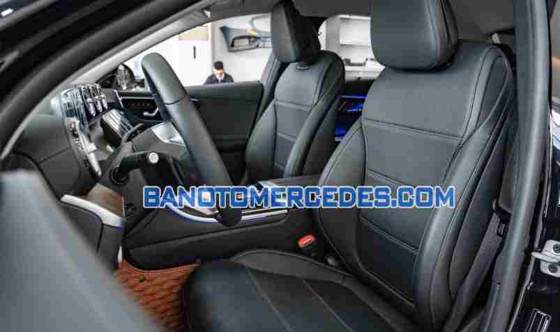 Mercedes Benz C class C200 Avantgarde Plus năm sản xuất 2022 giá tốt