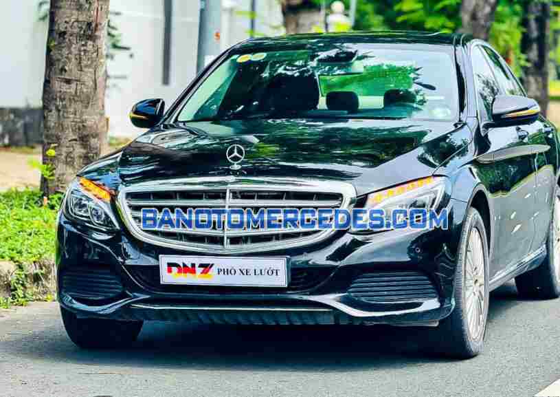 Cần bán gấp Mercedes Benz C class C250 Exclusive 2016 - Xe đẹp - Giá tốt
