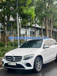 Cần bán gấp Mercedes Benz GLC 300 4Matic đời 2017, màu Trắng