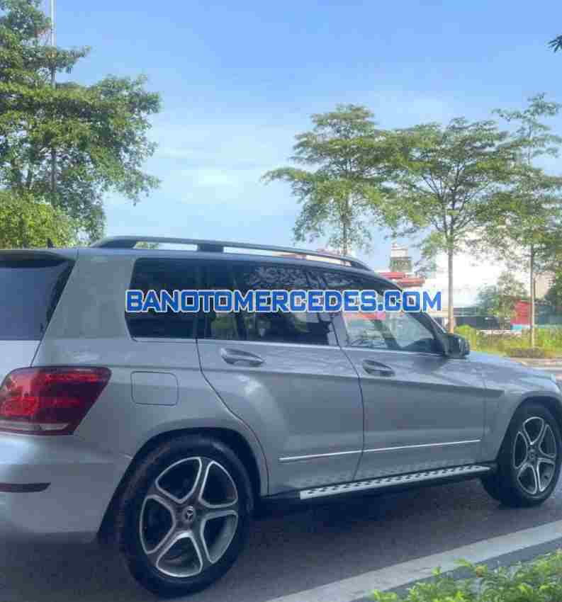 Cần bán xe Mercedes Benz GLK Class GLK220 CDI 4Matic màu Bạc 2014