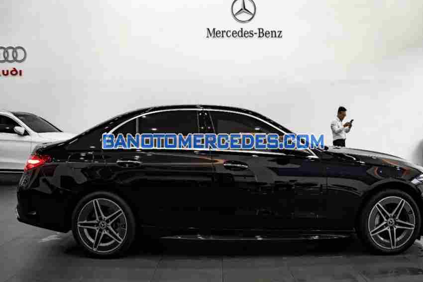 Bán xe Mercedes Benz C class C300 AMG sx 2023 - giá rẻ