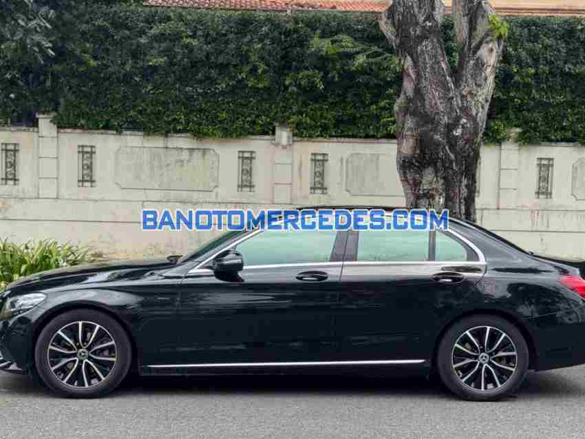 Cần bán xe Mercedes Benz C class C200 2019, xe đẹp