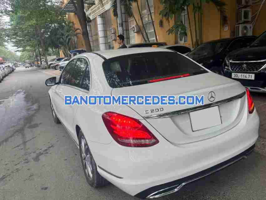 Xe Mercedes Benz C class C200 đời 2015 đẹp bán gấp