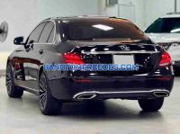 Cần bán xe Mercedes Benz E class E250 màu Đen 2016