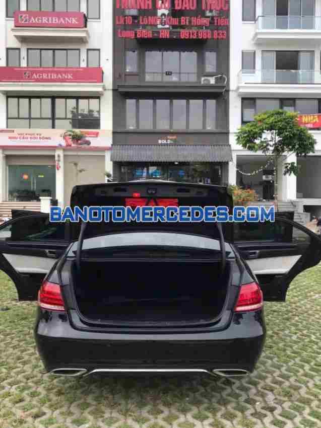 Cần bán gấp Mercedes Benz E class E250 AMG 2015 - Xe đẹp - Giá tốt