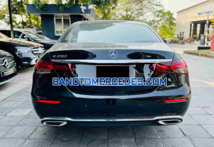 Xe Mercedes Benz E class E200 Exclusive đời 2023 đẹp bán gấp
