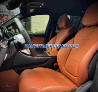 Cần bán gấp Mercedes Benz GLC 200 4Matic đời 2023, màu Đen