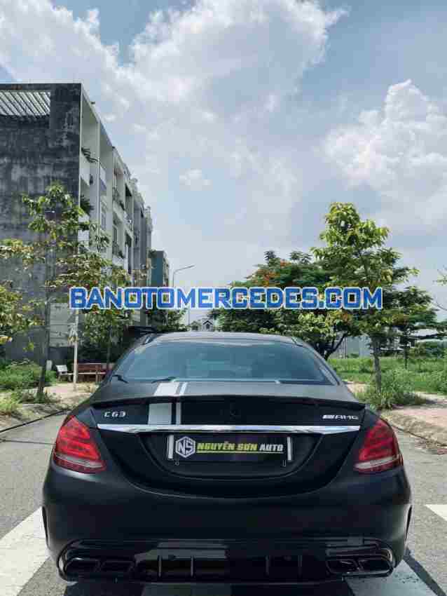 Cần bán Mercedes Benz C class C200 2018 xe đẹp