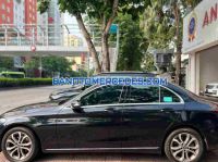 Cần bán xe Mercedes Benz C class C200 đời 2017