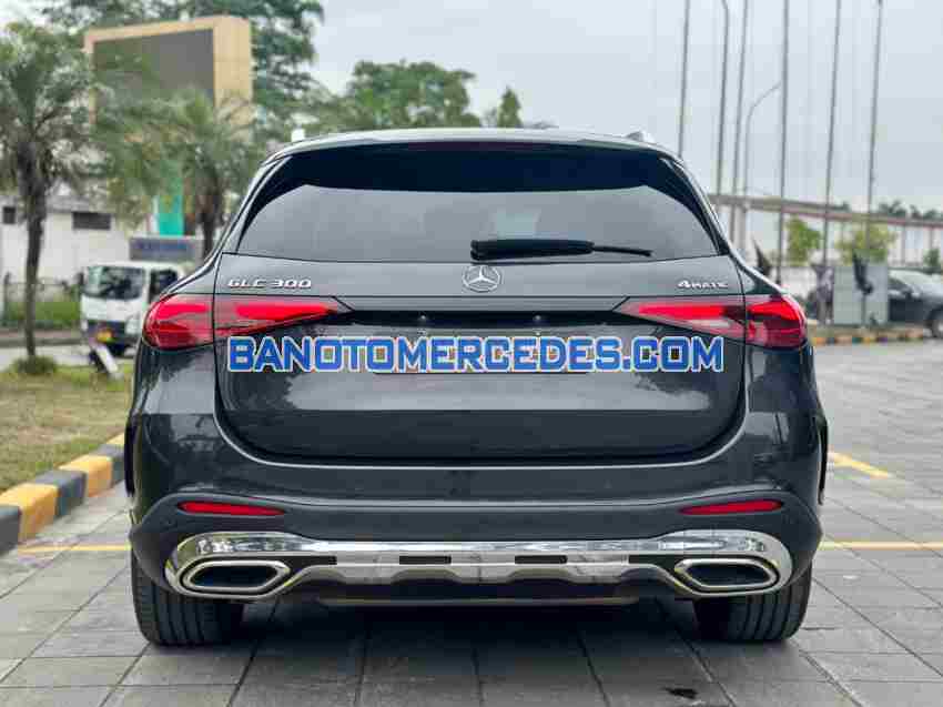 Cần bán xe Mercedes Benz GLC 300 4Matic 2023, xe đẹp