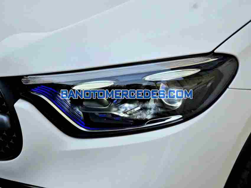 Cần bán xe Mercedes Benz GLC 300 4Matic 2023, xe đẹp