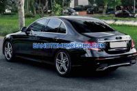 Cần bán gấp xe Mercedes Benz E class E300 AMG năm 2017, màu Đen, Số tự động