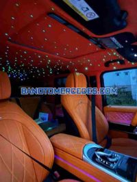 Cần bán gấp xe Mercedes Benz G class G63 AMG năm 2018, màu Trắng, Số tự động