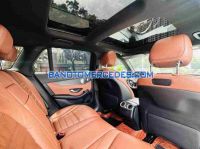 Cần bán xe Mercedes Benz GLC 300 4Matic màu Trắng 2018