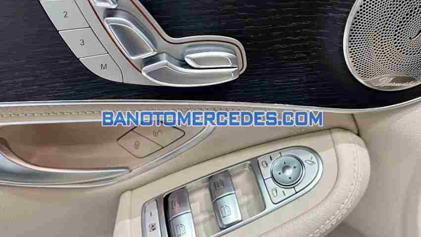 Mercedes Benz GLC 300 4Matic năm sản xuất 2021 giá tốt