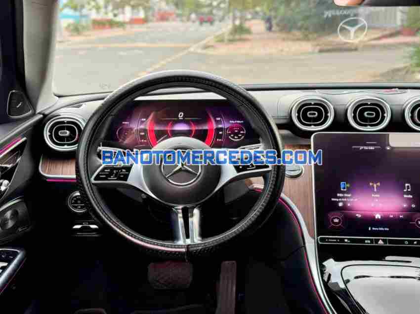 Cần bán nhanh Mercedes Benz C class C200 Avantgarde Plus 2021 cực đẹp