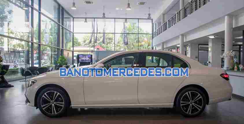 Mercedes Benz E class E180 model 2025, Sedan