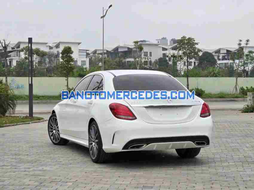Bán xe Mercedes Benz C class C300 AMG sx 2018 - giá rẻ