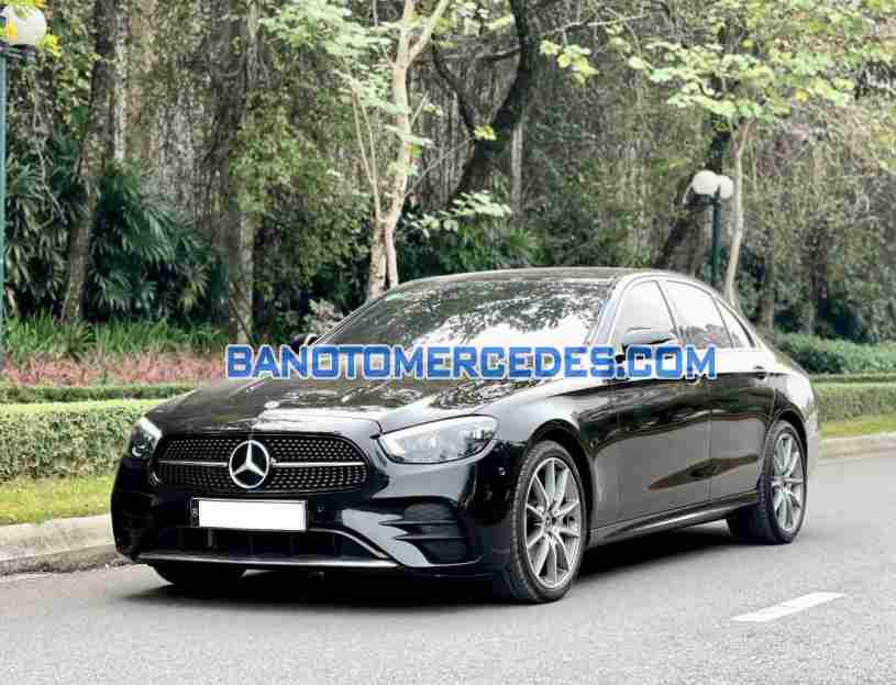 Cần bán xe Mercedes Benz E class E300 AMG đời 2021